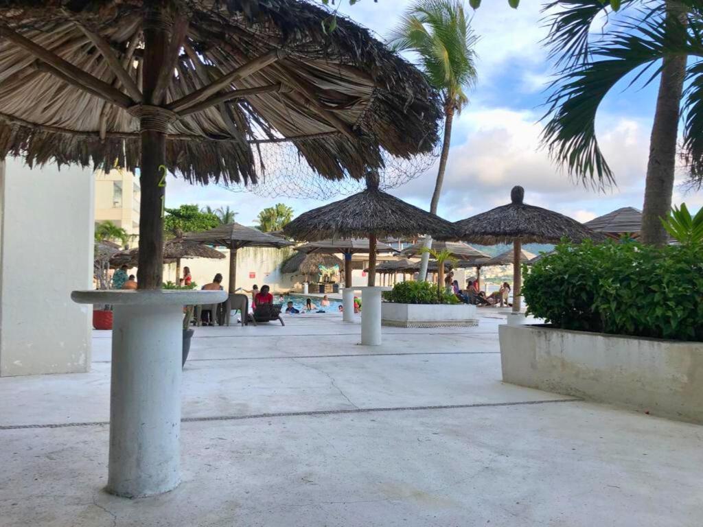 Suite 1808 By Suites Victoria Acapulco Exteriör bild